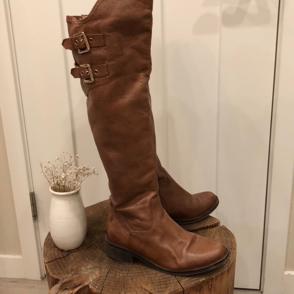 Leather boots